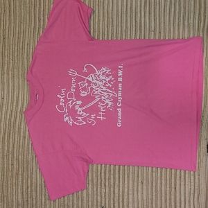 Vintage.  Made in USA. Single Stitch. Grand Cayman B.W.I. Size XL.